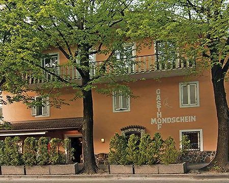 Gasthof Mondschein Hotell Merano Exteriör bild