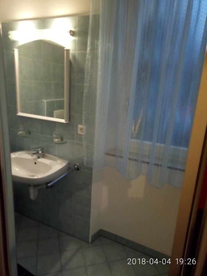 Gasthof Mondschein Hotell Merano Exteriör bild