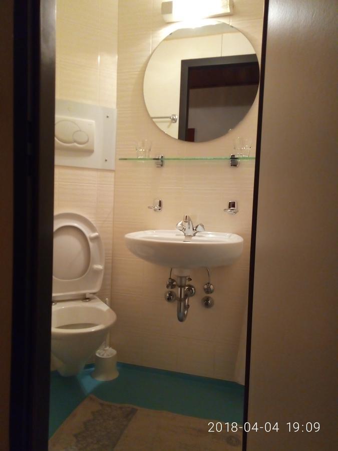 Gasthof Mondschein Hotell Merano Exteriör bild